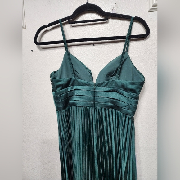 Lulus Fabulous Perfection Emerald Green Satin Pleated Midi Dress S Wedding Party - Picture 9 of 10